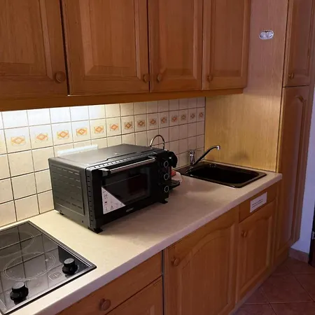 Апартаменти Central Apartments *