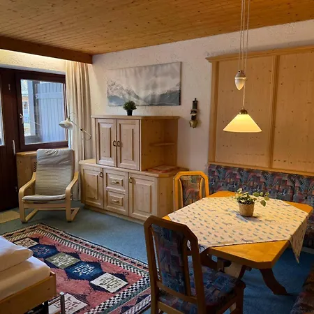 Central Apartments * Зефельд-ін-Тіроль