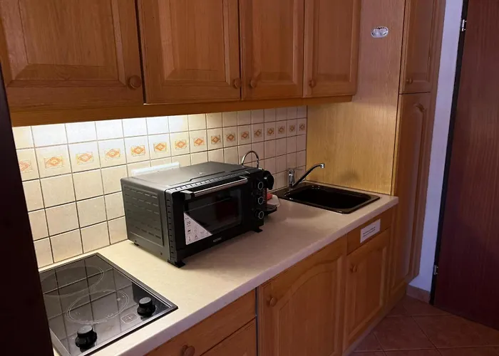 Апартаменти Central Apartments *